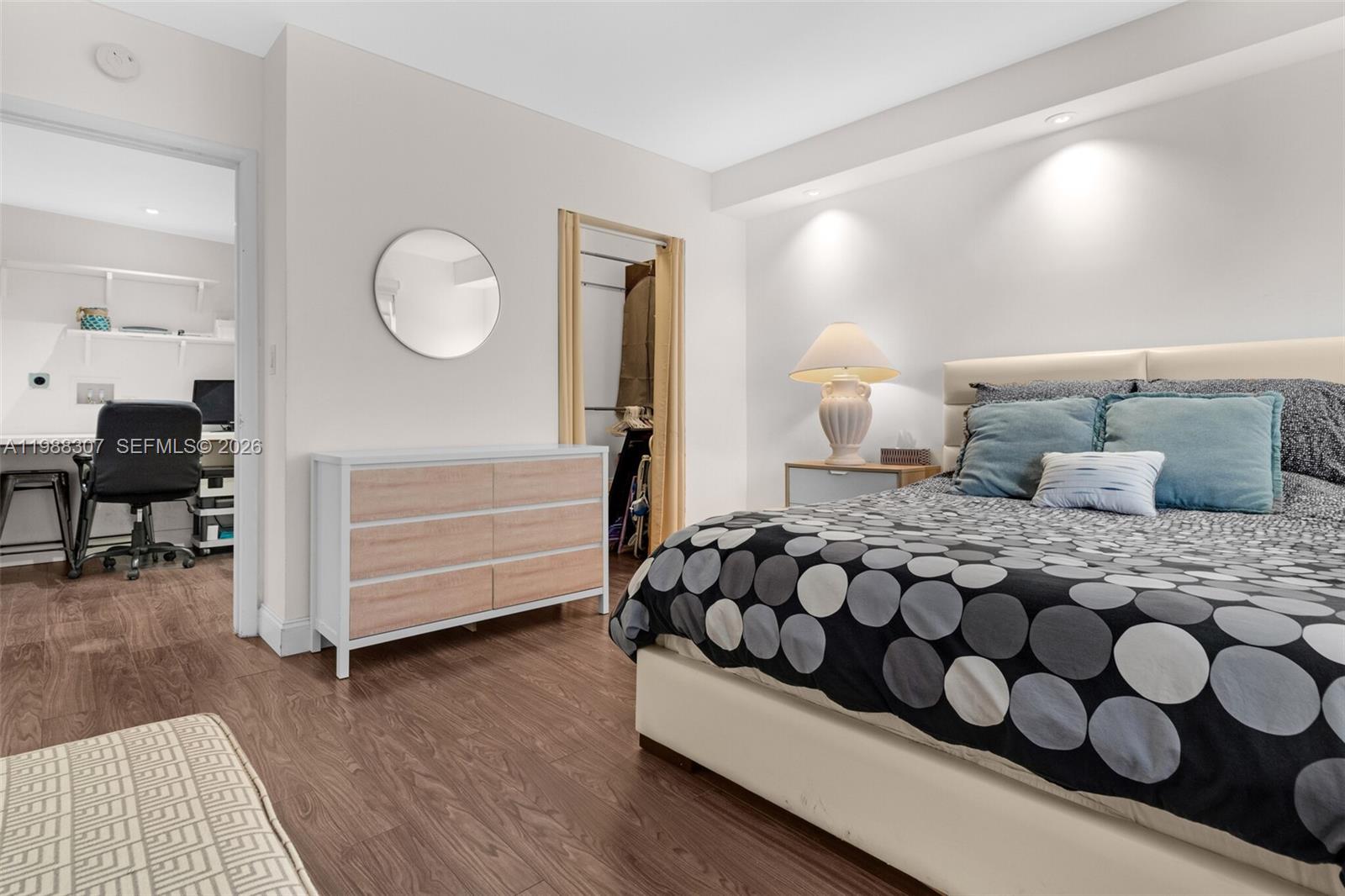 PARK SQUARE CONDO - Residential