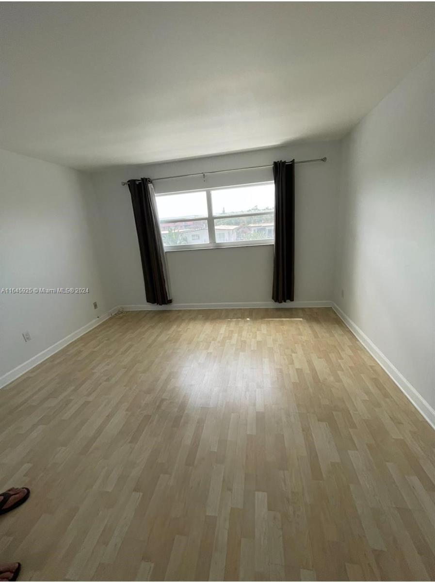 BAYVIEW POINT NORTH CONDO - Residential Lease