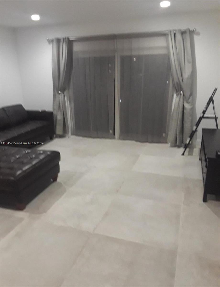 BAYVIEW POINT NORTH CONDO - Residential Lease