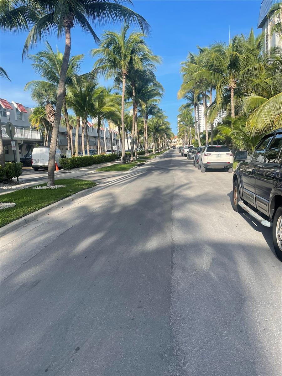 BAYVIEW POINT NORTH CONDO - Residential Lease