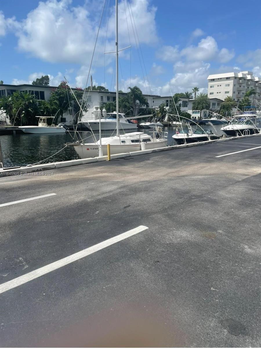 BAYVIEW POINT NORTH CONDO - Residential Lease