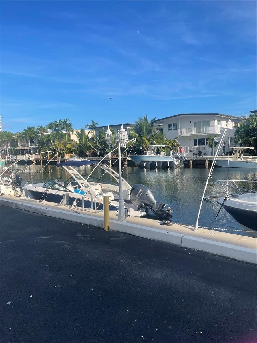 BAYVIEW POINT NORTH CONDO - Residential Lease