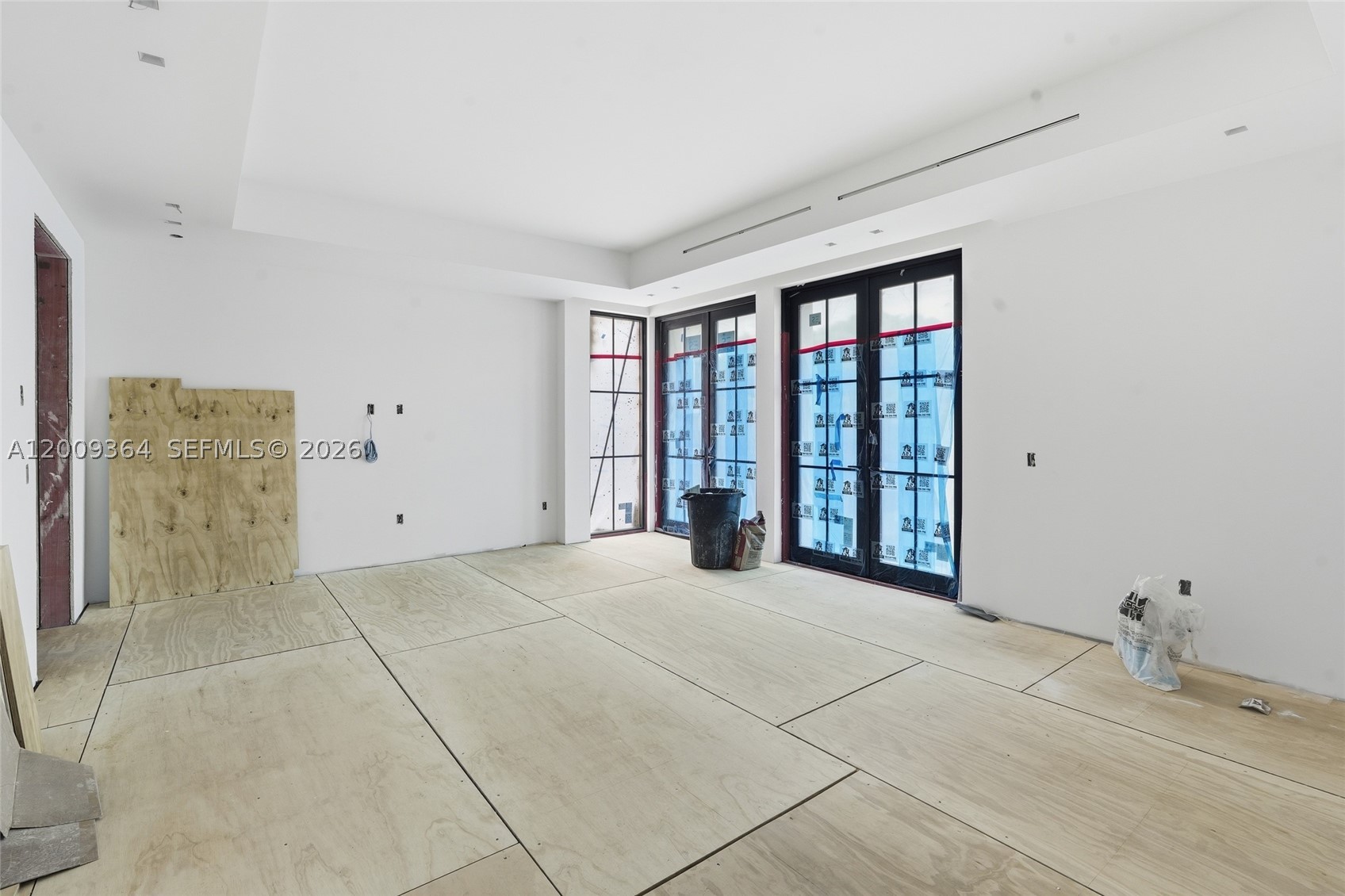 BAYSHORE PLAZA UNIT NO 6 - Residential