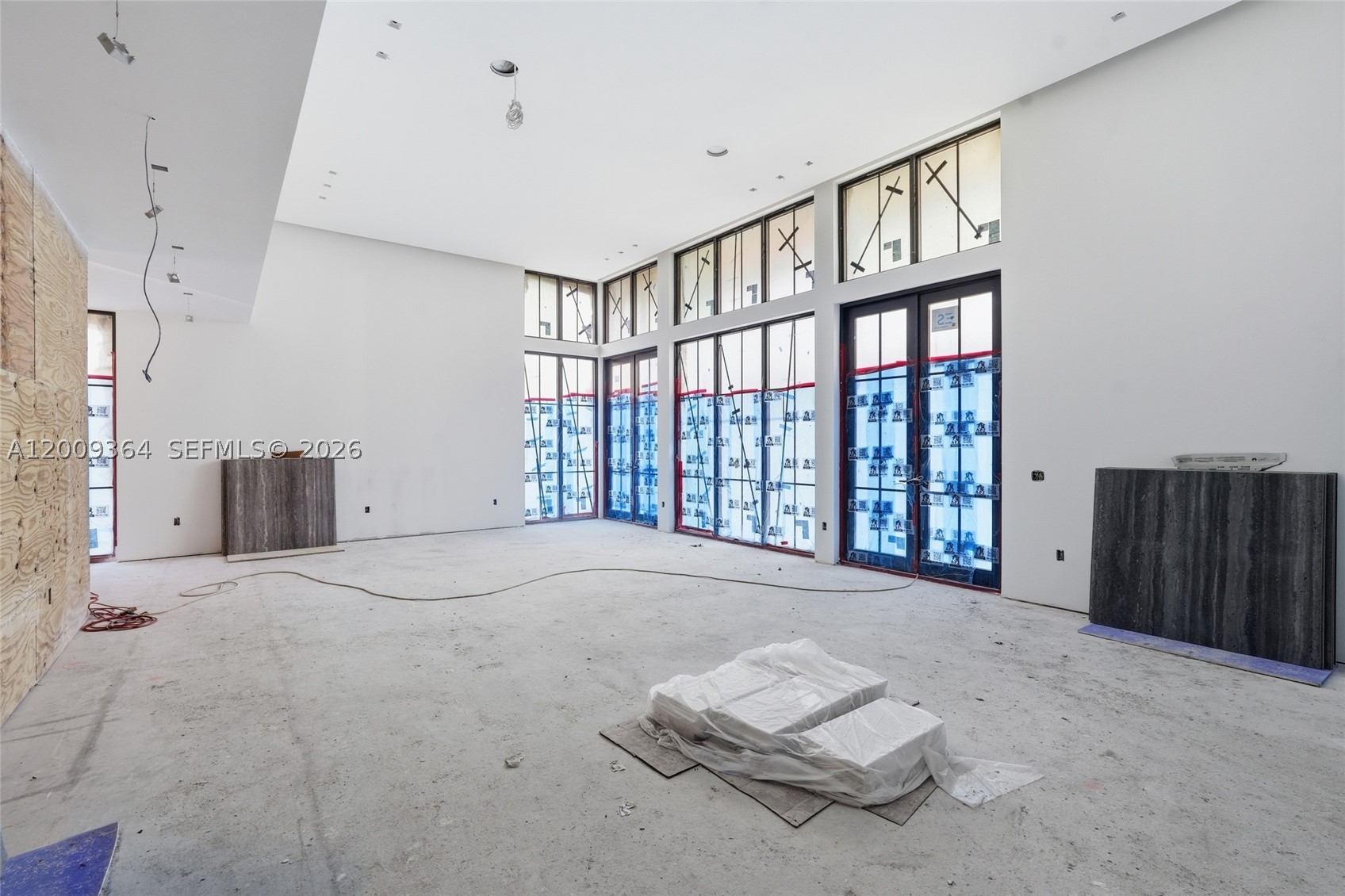 BAYSHORE PLAZA UNIT NO 6 - Residential