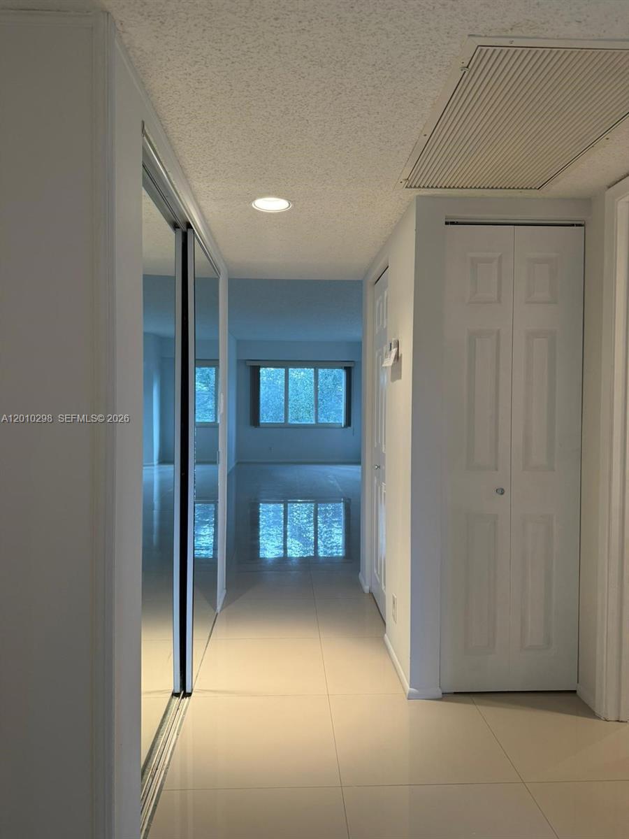 CAMBRIDGE AT CENTURY VILL - Residential