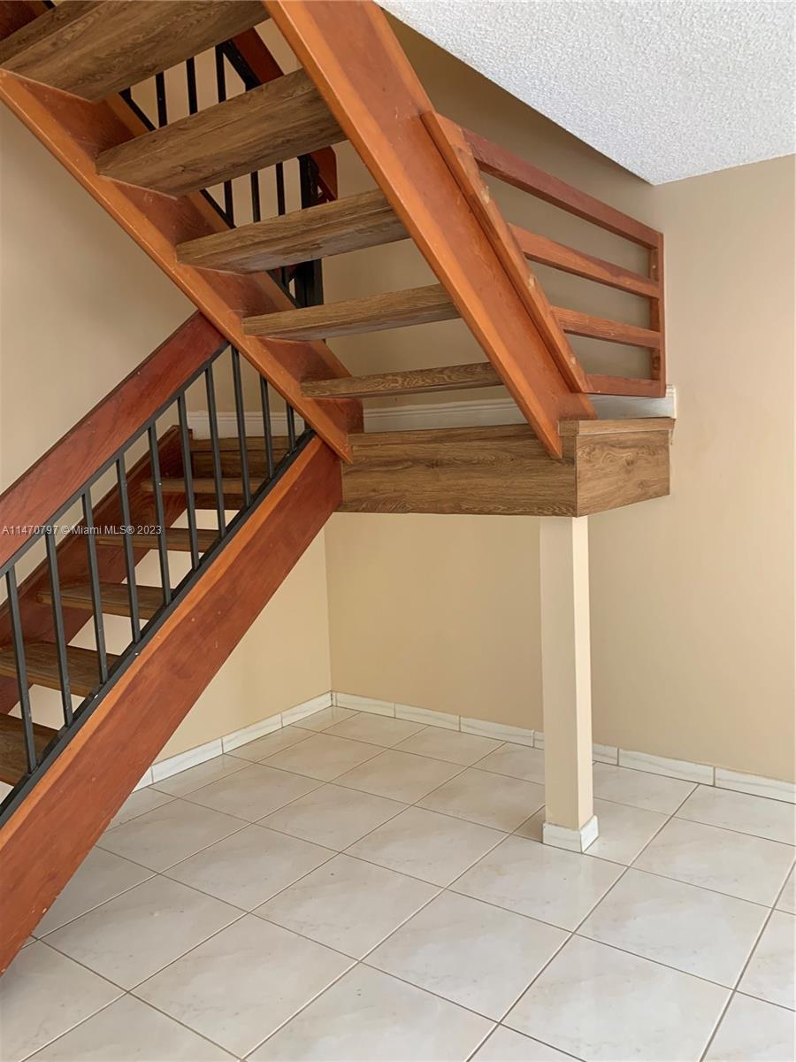 COSTA DEL SOL CONDO N - Residential Lease