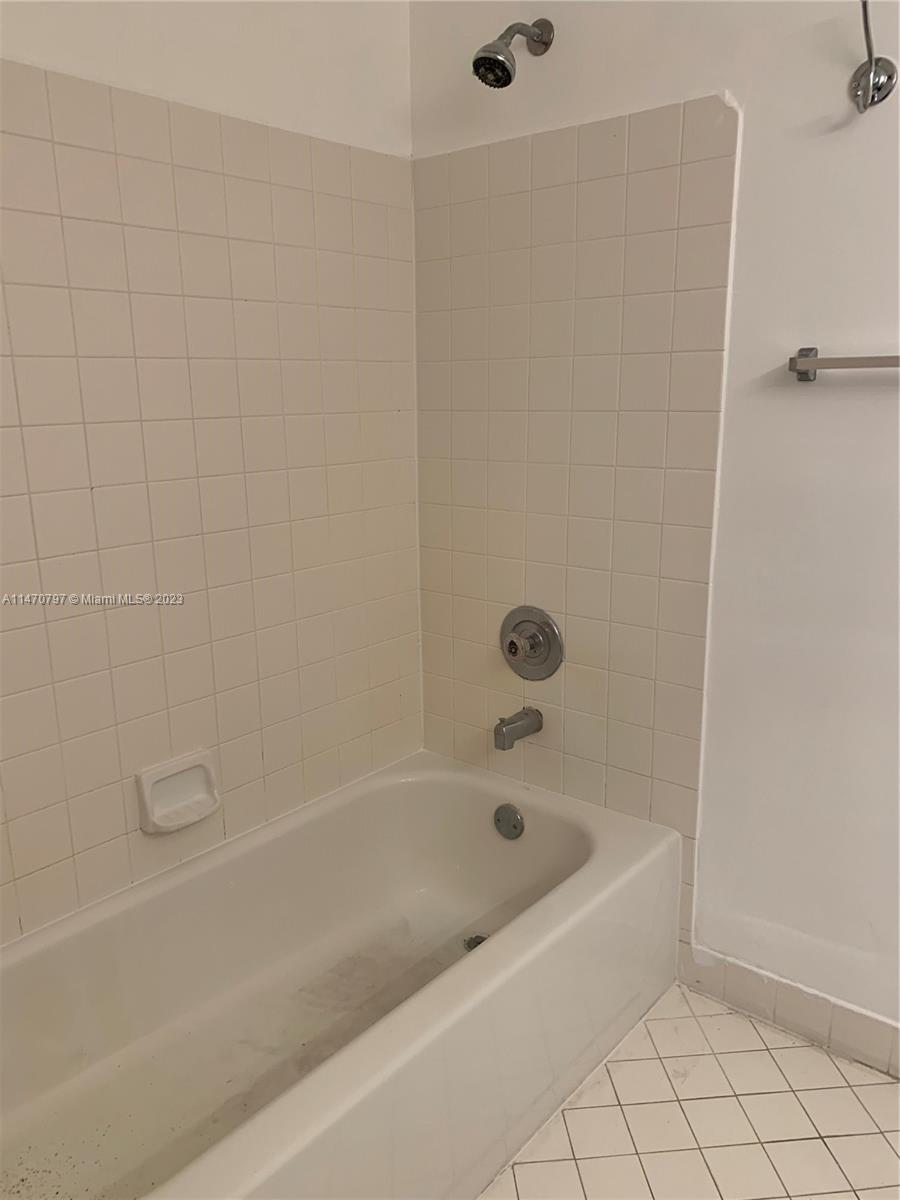 COSTA DEL SOL CONDO N - Residential Lease