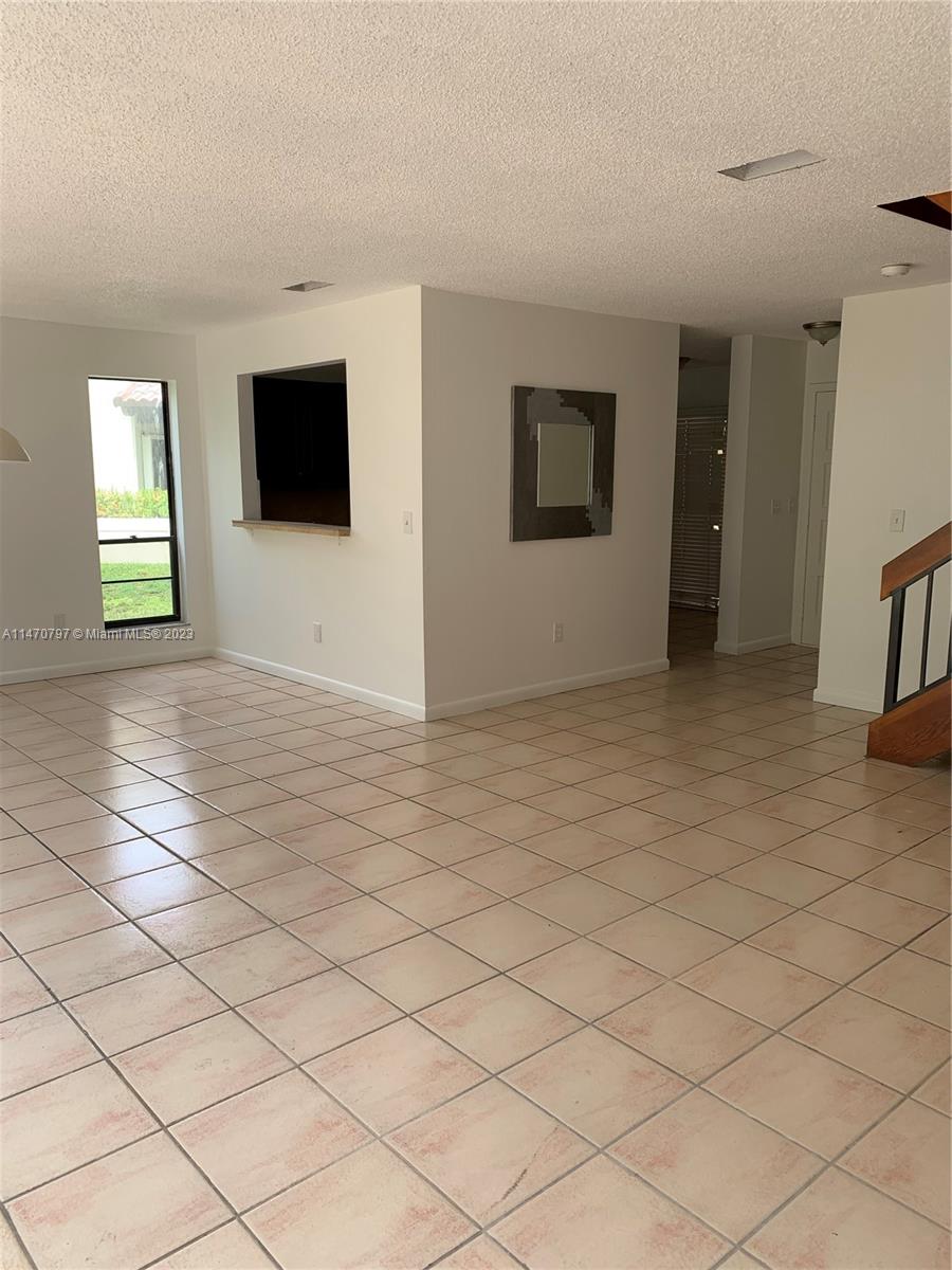 COSTA DEL SOL CONDO N - Residential Lease