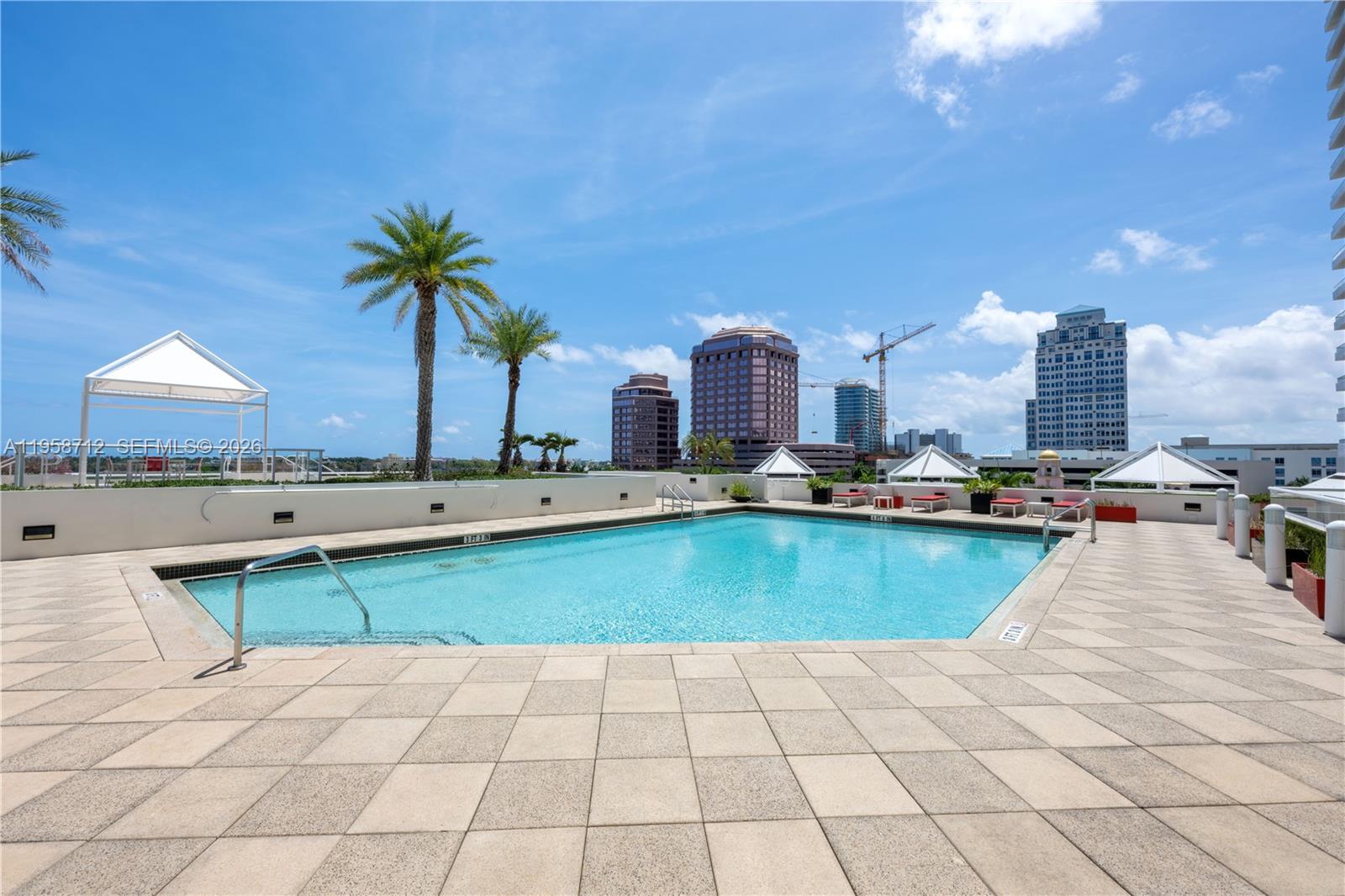 PLAZA OF THE PALM BEACHES - Residential
