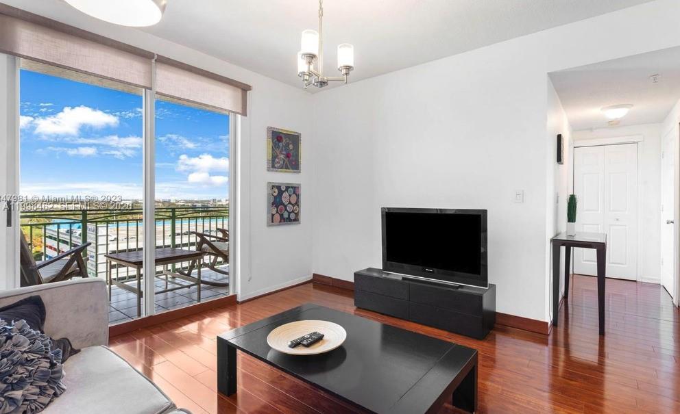 CORAL PLAZA OF MIAMI COND - Residential