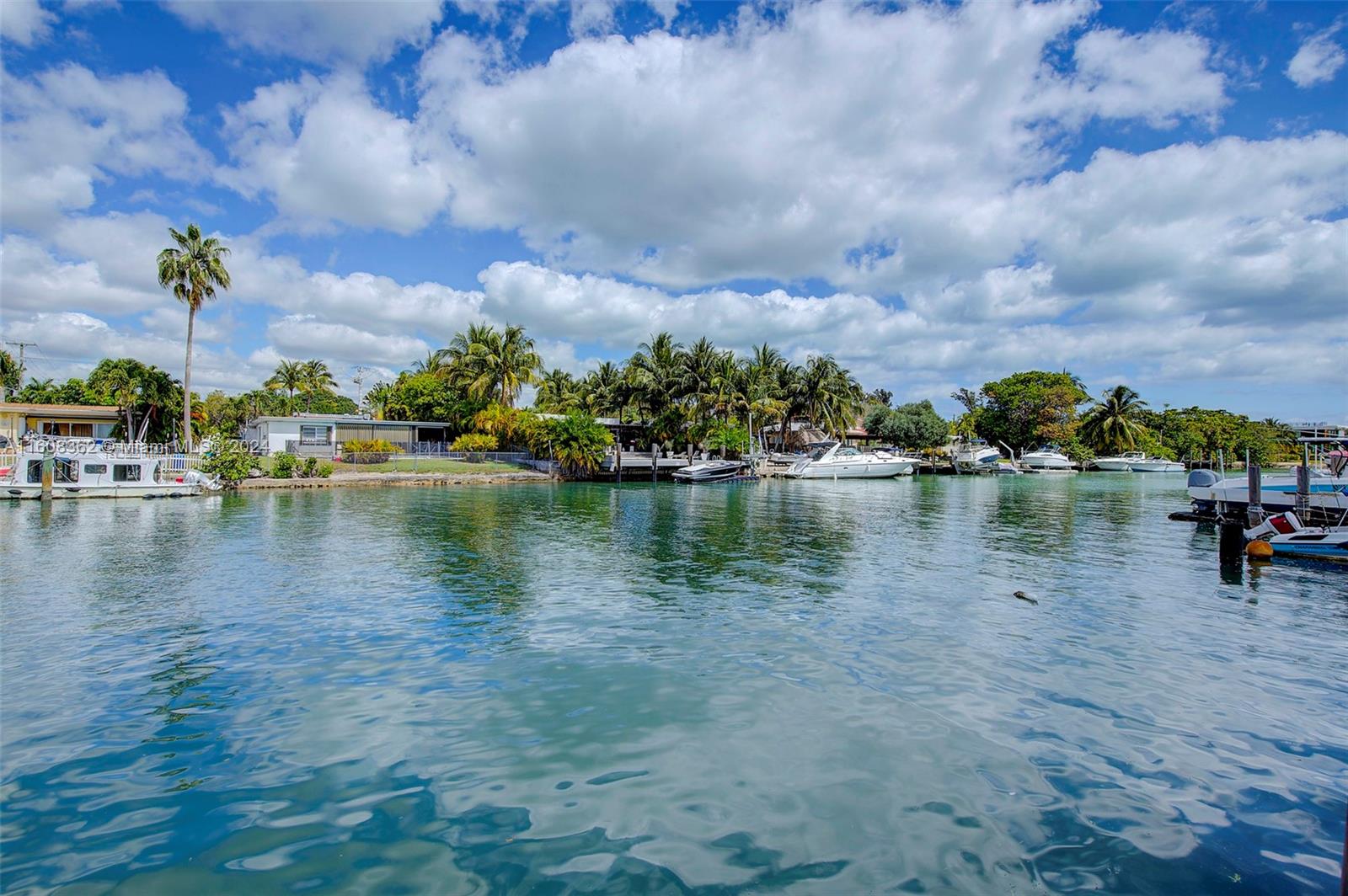 NORMANDY SHORES APTS COND - Residential Lease