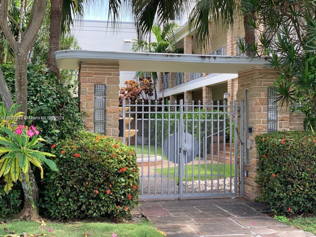 NORMANDY SHORES APTS COND - Residential Lease
