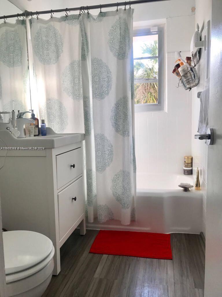 NORMANDY SHORES APTS COND - Residential Lease