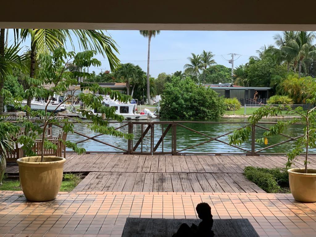 NORMANDY SHORES APTS COND - Residential Lease