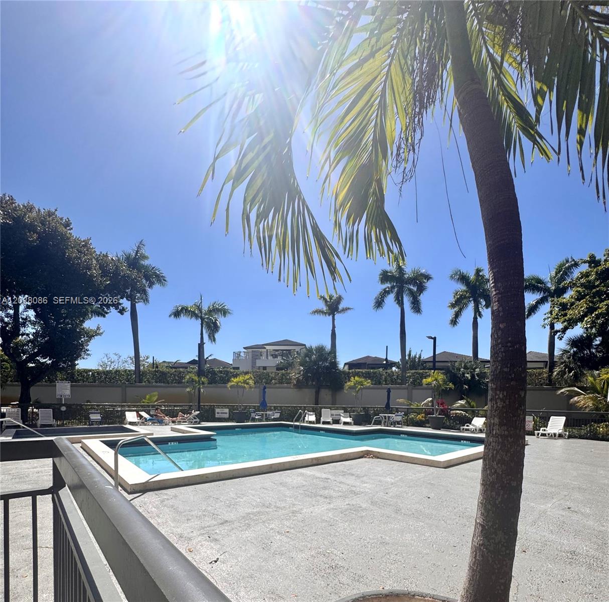 LAS VISTAS AT DORAL CONDO - Residential