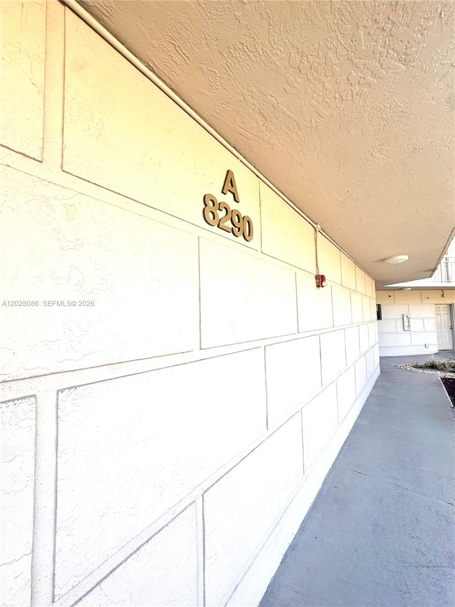 LAS VISTAS AT DORAL CONDO - Residential