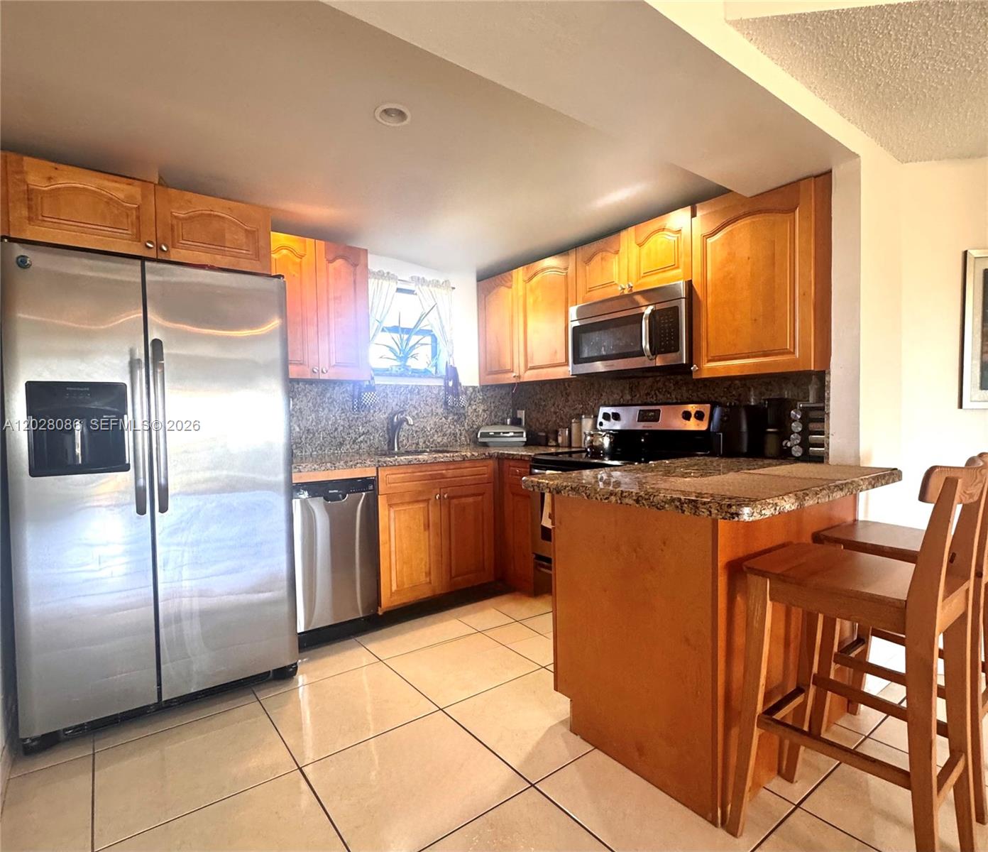 LAS VISTAS AT DORAL CONDO - Residential