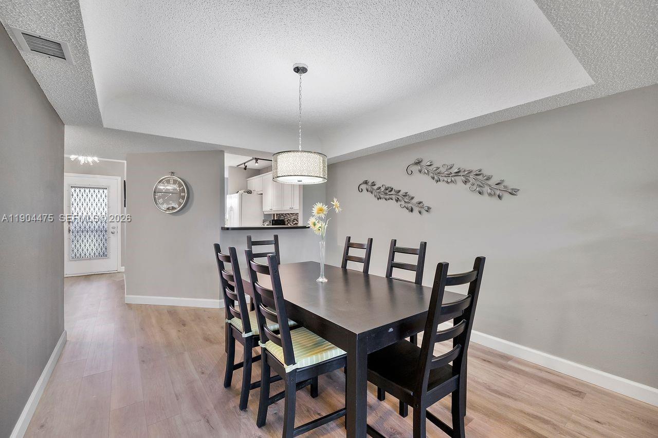 BARWOOD CONDO - Residential