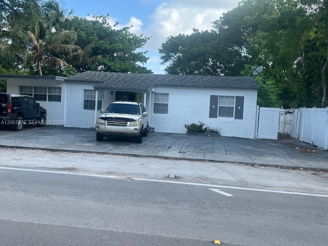 ARCH CREEKS ESTATES - Residential Income