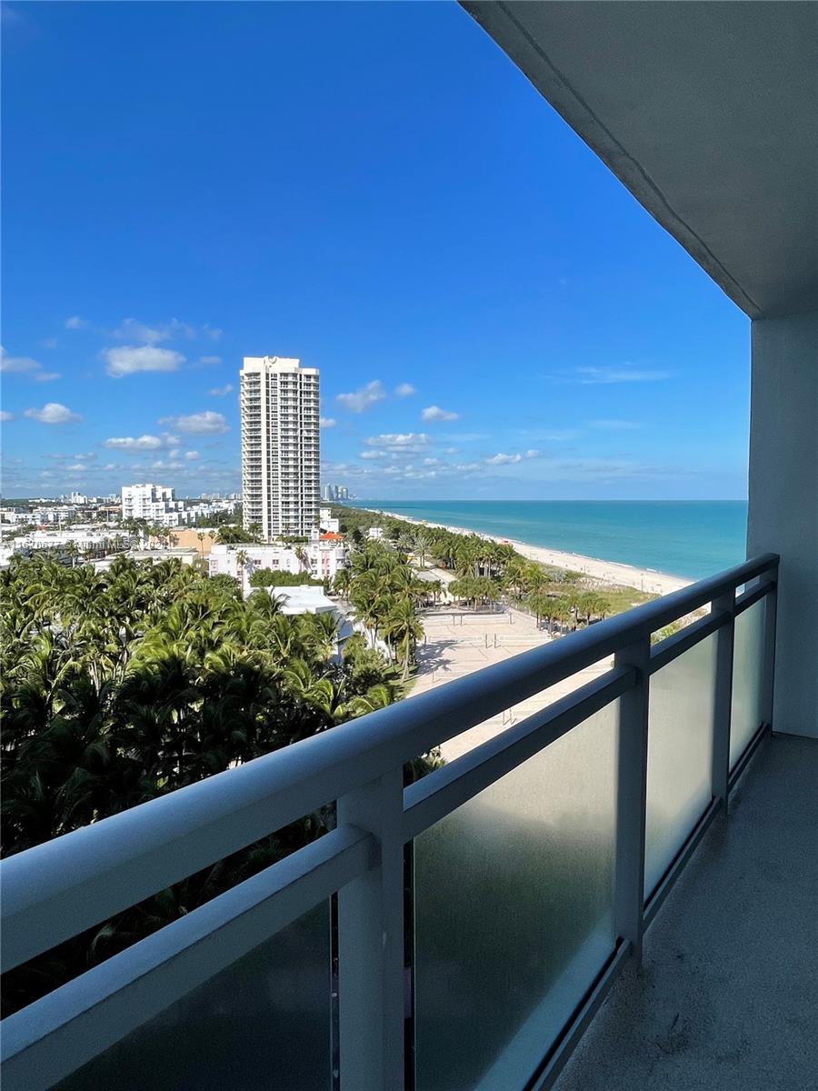 Excellent Panoramic View of the Ocean!!!! Spacious balcony with new impact window and door. It is just minutes away from South Beach. You can enjoy city and Ocean views at the same time. Relaxing breeze from the Atlantic Ocean when the Sunrise and Sunset will make you love this place. Wide bedroom with modern curtains along its side to side windows. Amazing View and Location!!!!