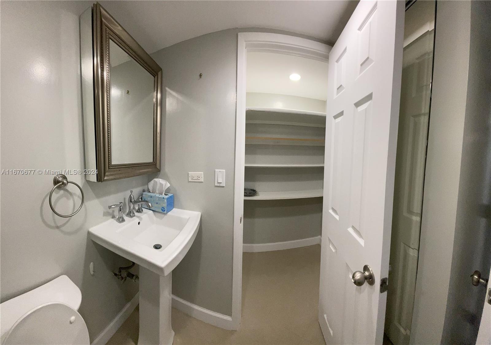 BURLEIGH HOUSE CONDO - Residential Lease