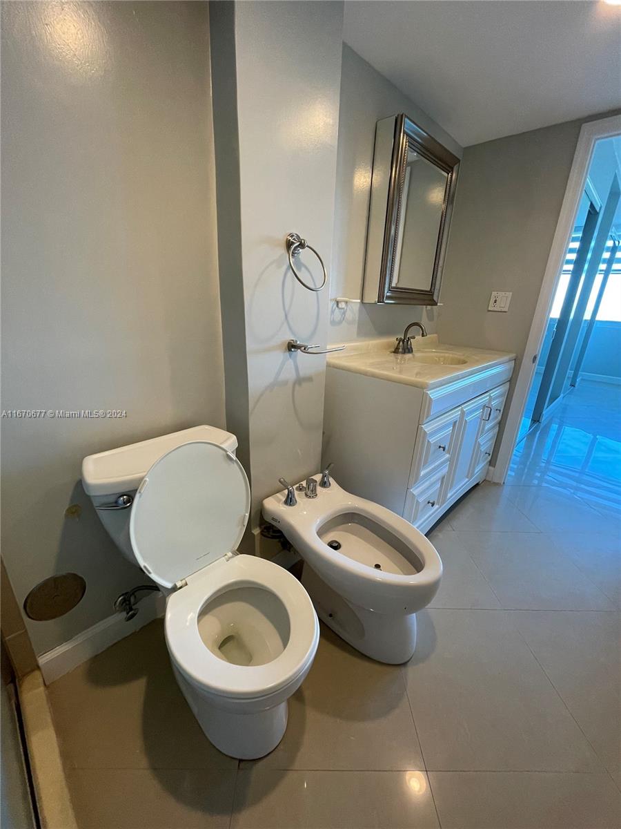 BURLEIGH HOUSE CONDO - Residential Lease
