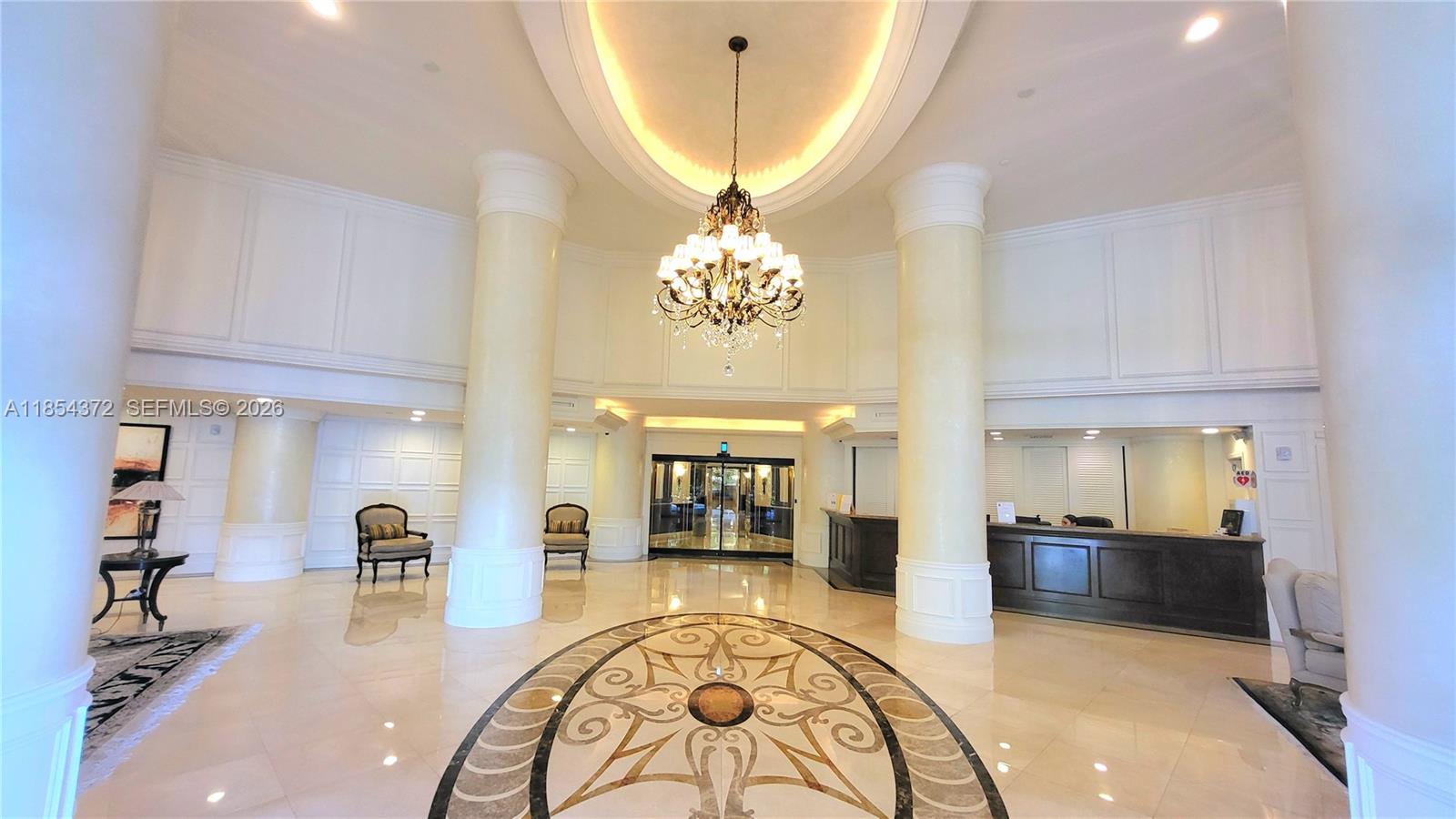MYSTIC POINTE TOWER 500 C - Residential