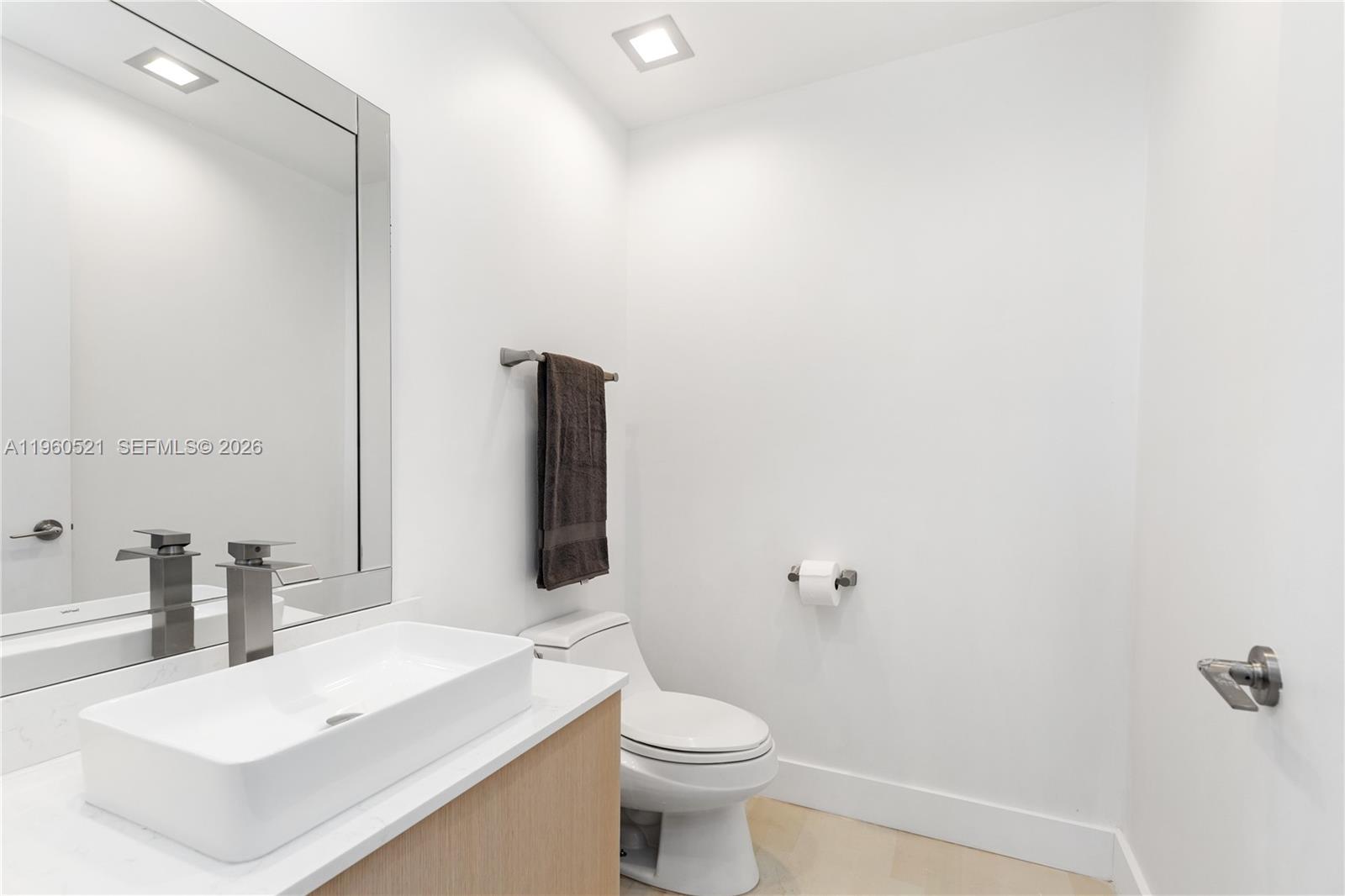 PORTOFINO TOWER CONDO - Residential