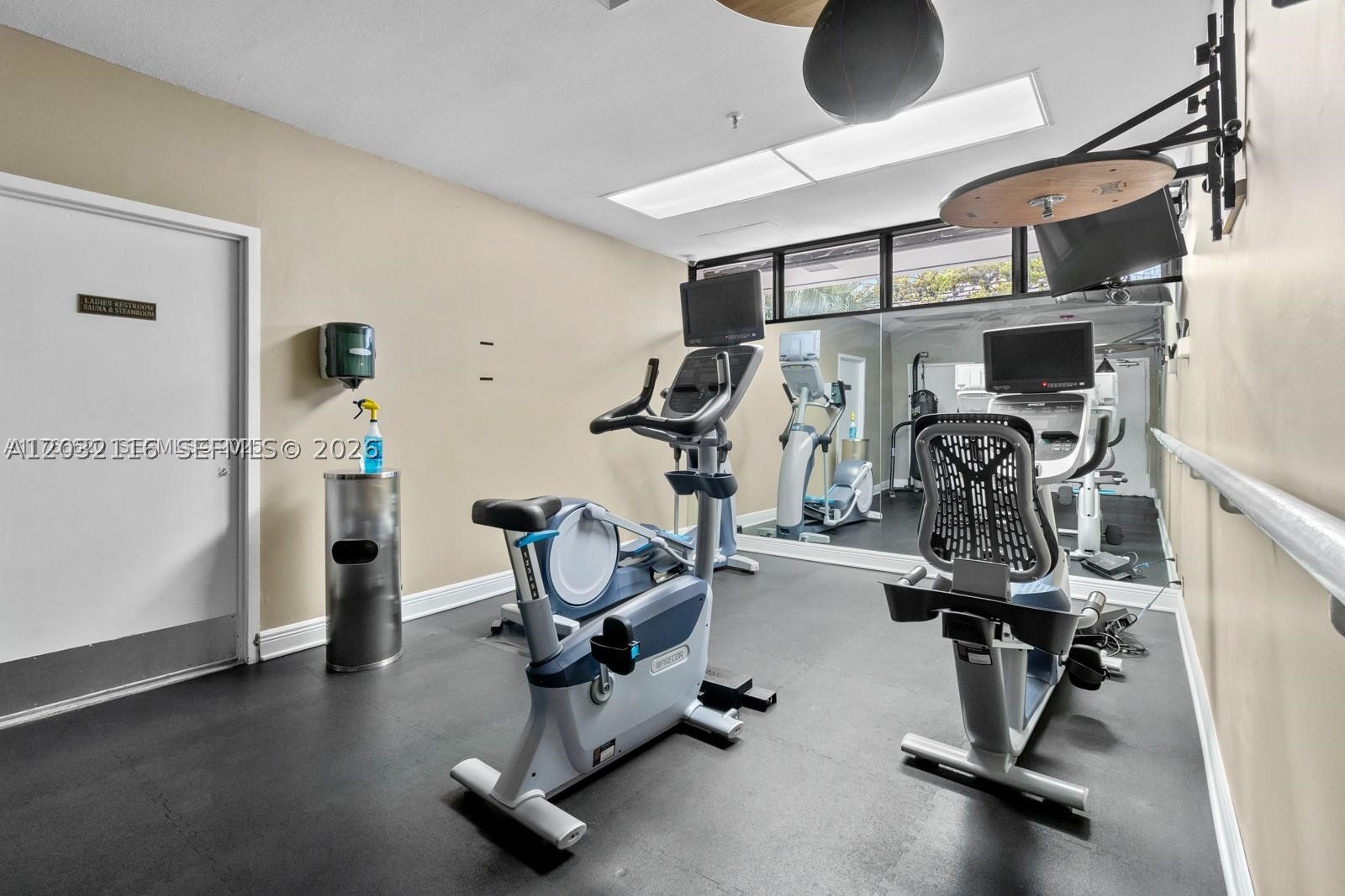 BRICKELL KEY ONE CONDO - Residential Lease