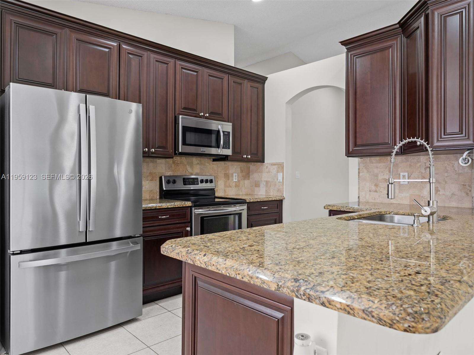 PEMBROKE FALLS PHASE 7 - Residential
