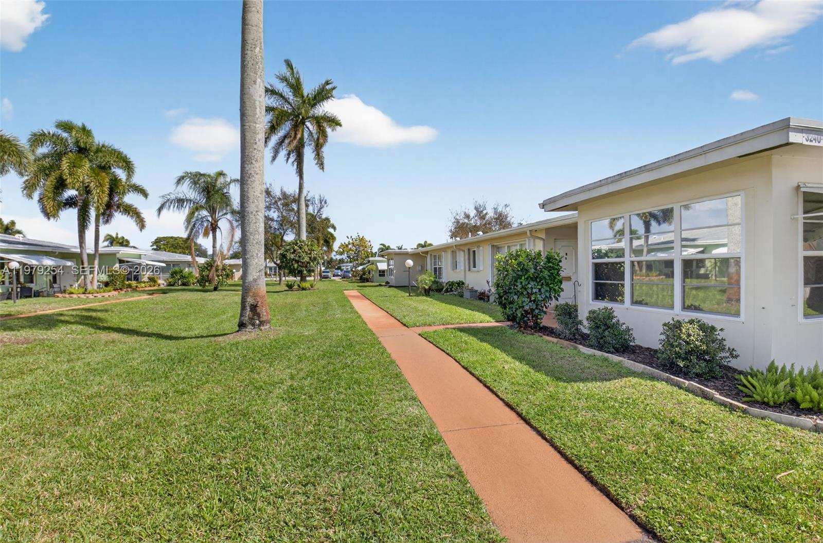 PINE POINT VILLAS CONDO - Residential