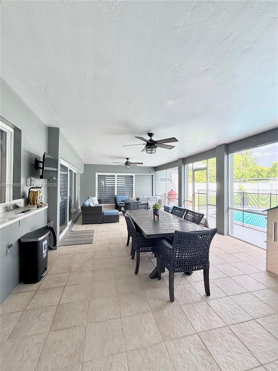PLANTATION PARK LAKESITES - Residential Lease