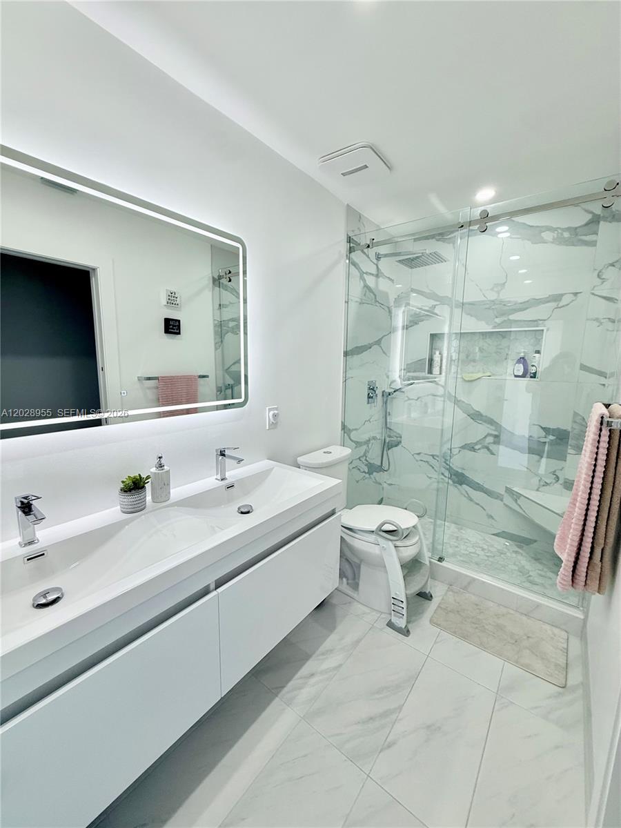 PLANTATION PARK LAKESITES - Residential Lease
