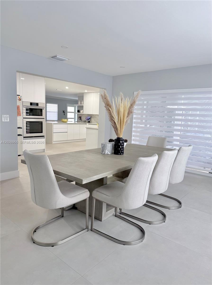 PLANTATION PARK LAKESITES - Residential Lease