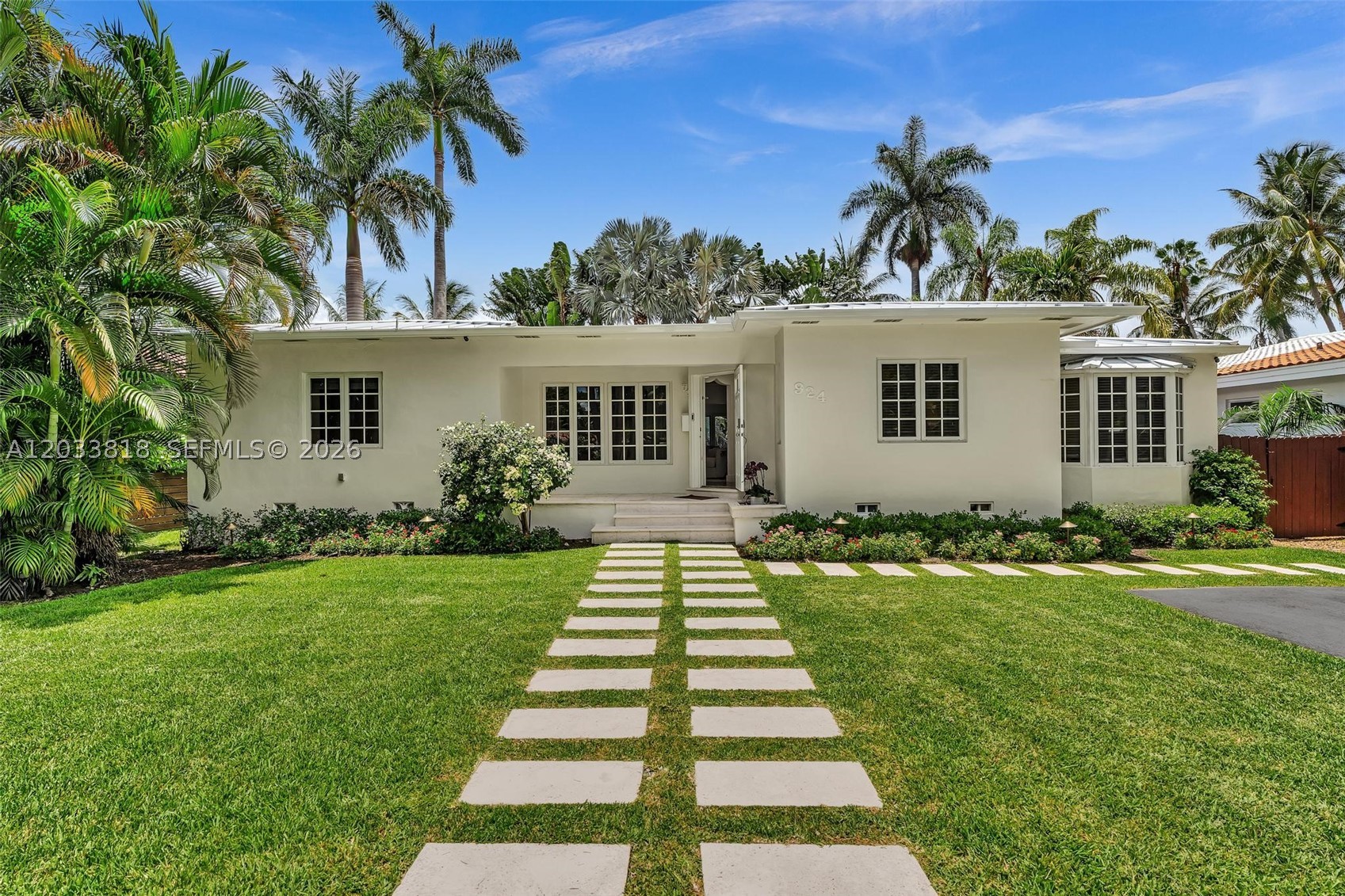 BELLE MEADE ISLAND - Residential Lease