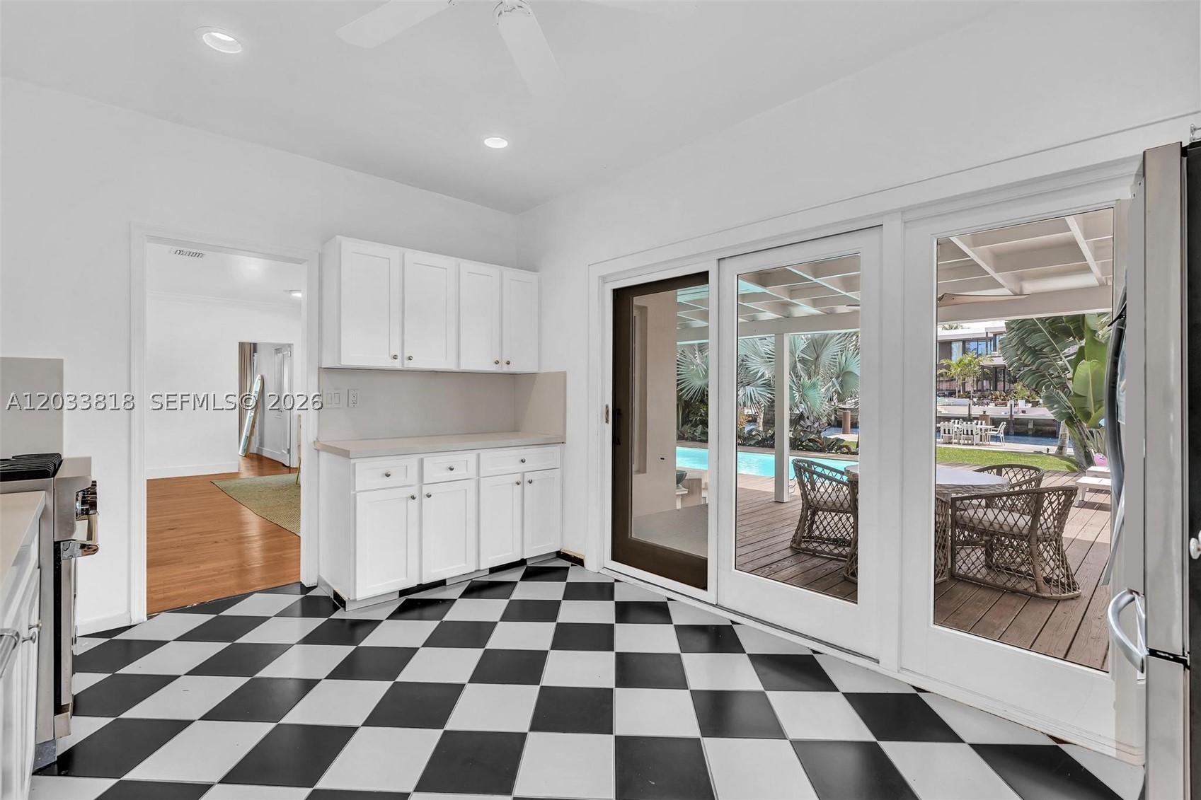 BELLE MEADE ISLAND - Residential Lease