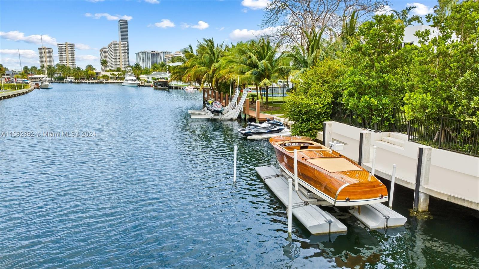 GOLDEN ISLES SEC - Residential