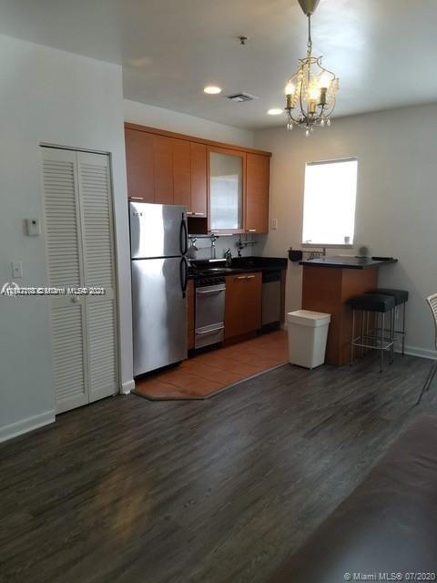 DORANN CONDO - Residential Lease