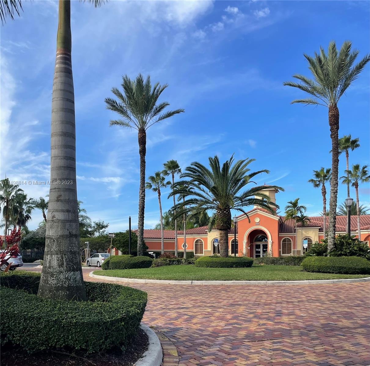 Sought after Ed-Villaggio Condominium. This is a fabulous Fully remodeled ready to move 2 bedroom 2 full bath Condo. Open kitchen concept with all new appliances, quartz counter tops, pantry, washer/dryer, large walk-in closets in both bedrooms. One car garage included with property. This is a gated  community with amazing amenities such as Mediterranean Style Clubhouse, Gym, Lagoon Style Pool overlooking a beautiful lake, Toddler Park, Walking Paths, Indoor Basketball Court, Beach Volleyball court, Conference room, Billiard room and Charcoal bar b q grills, with patio table. Impact resistant windows and door. Easy access to major highways, shopping and restaurants. Do not miss this rare opportunity to own yours.    MORE PICTURES TO COME