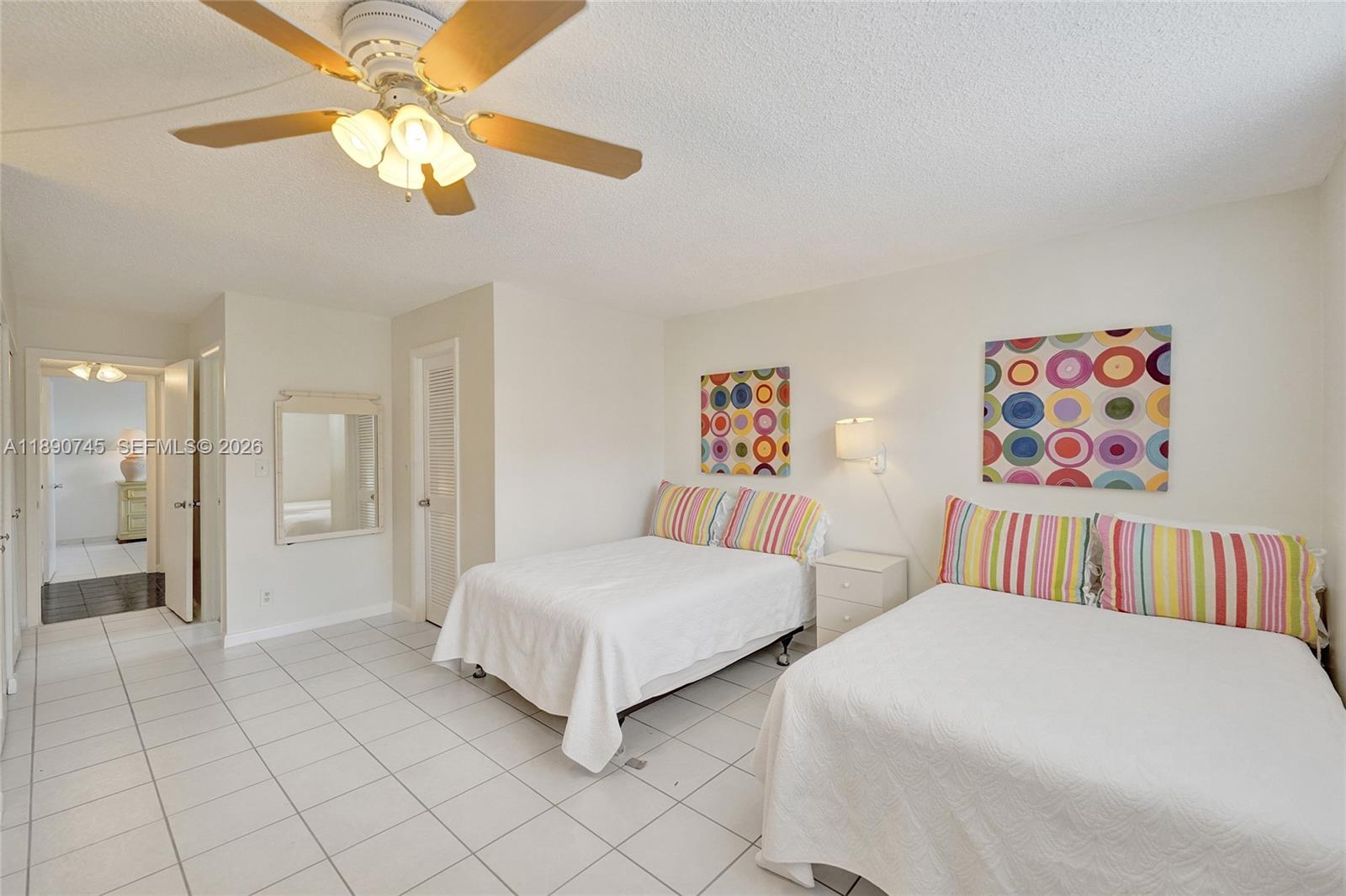 DANIANS SOUTH CONDO - Residential