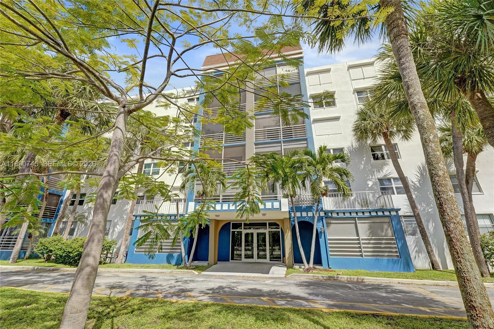 DANIANS SOUTH CONDO - Residential