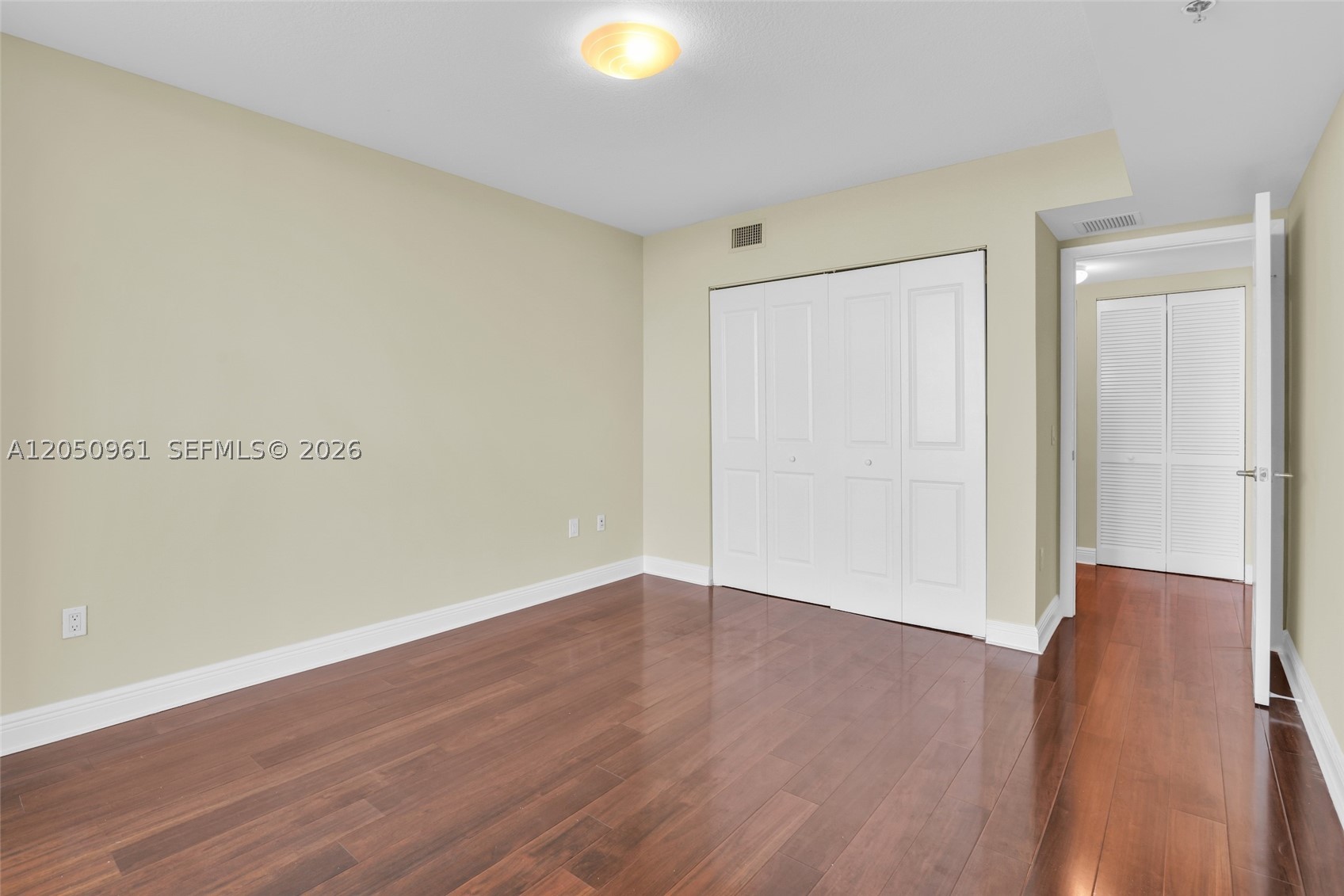 TAO SAWGRASS CONDOMINIUM - Residential Lease