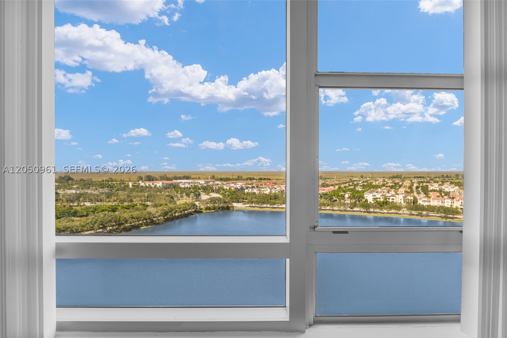 TAO SAWGRASS CONDOMINIUM - Residential Lease