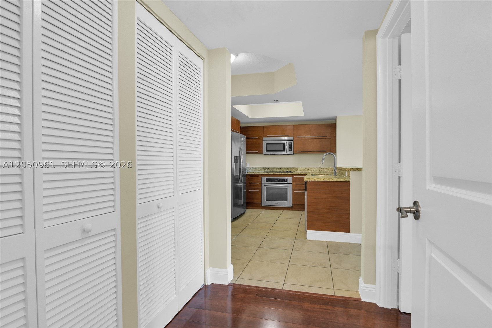TAO SAWGRASS CONDOMINIUM - Residential Lease