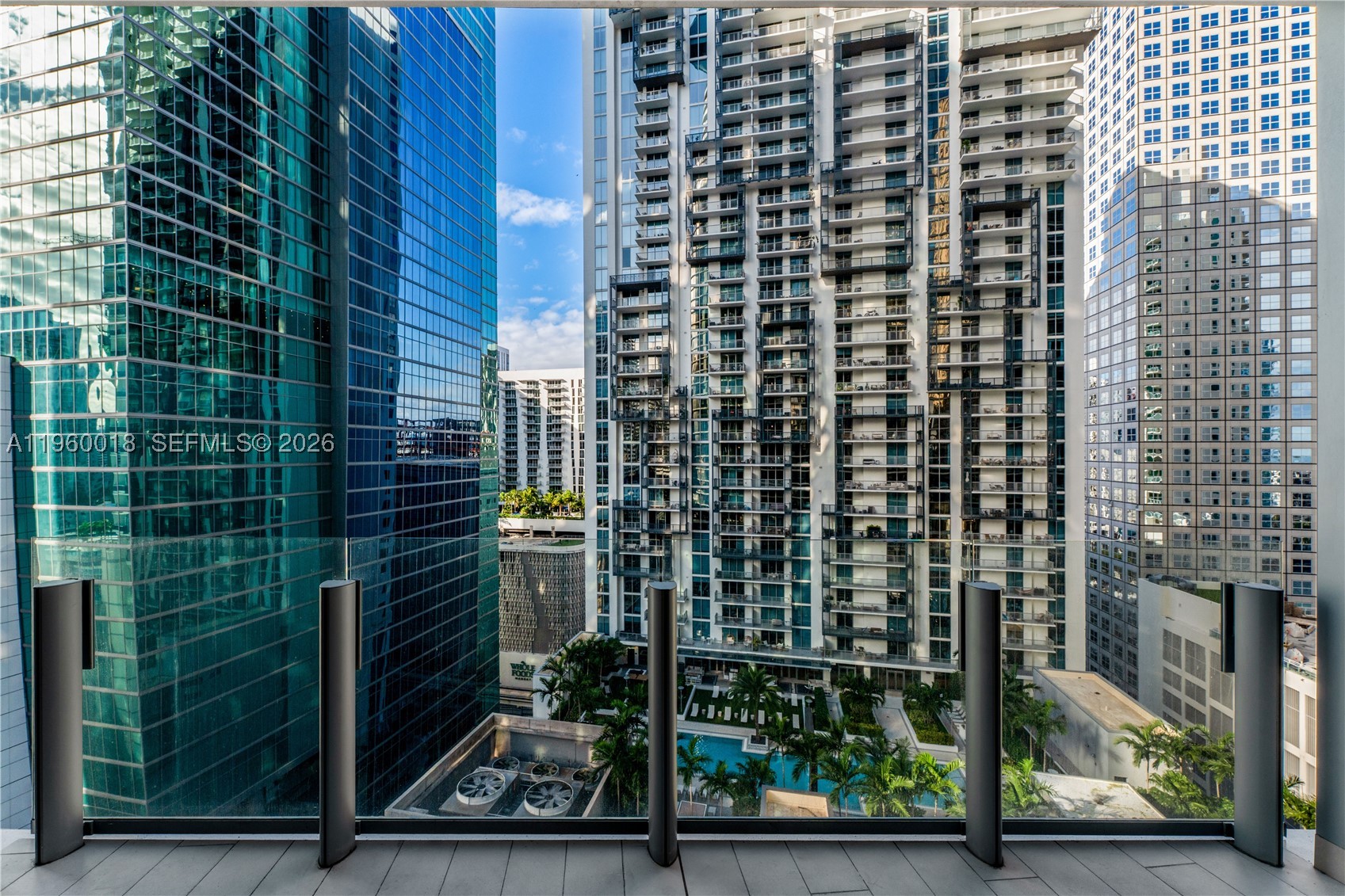 DUPONT PLAZA - Residential