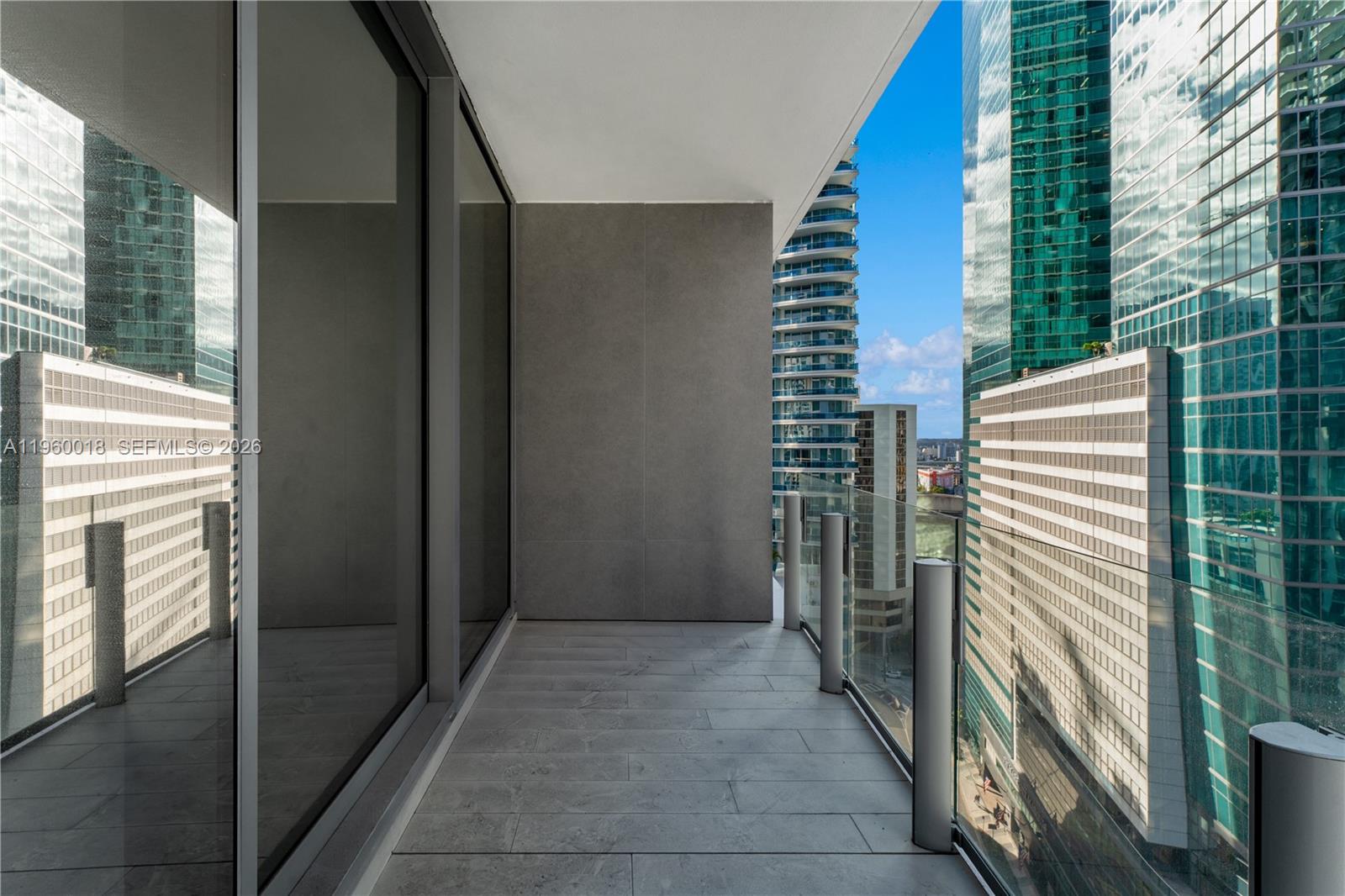 DUPONT PLAZA - Residential