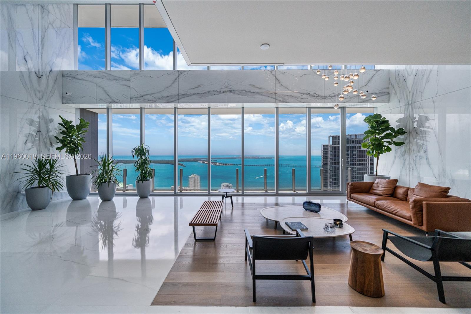 DUPONT PLAZA - Residential