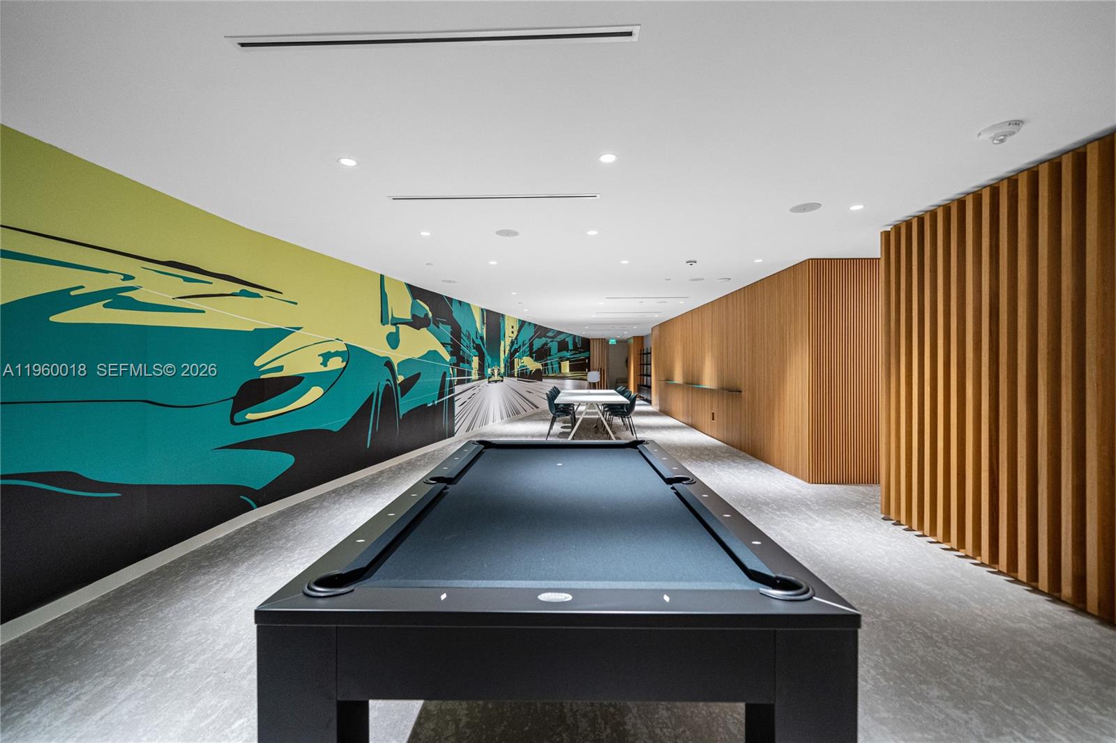 DUPONT PLAZA - Residential