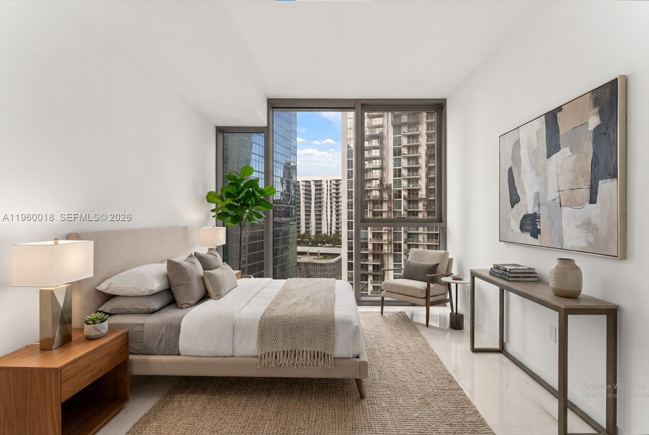 DUPONT PLAZA - Residential