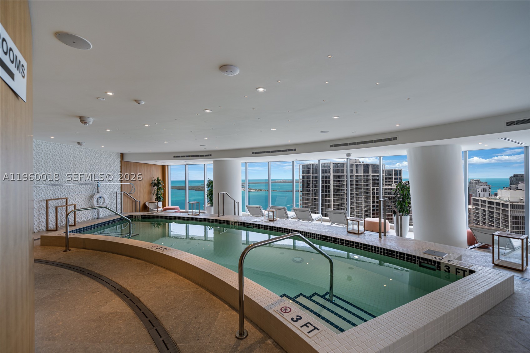DUPONT PLAZA - Residential